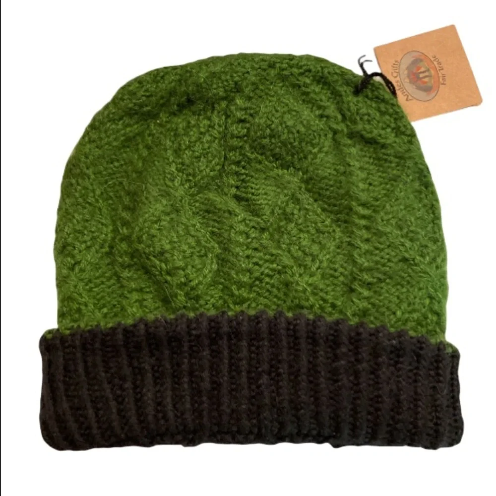 Andes Gifts Fair trade reversible Beanie NWT